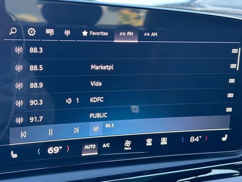 Certified 2025 Audi A5 2.0T Premium w/ Convenience Package image 17