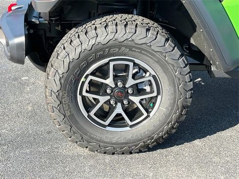 New 2025 Jeep Wrangler Rubicon w/ Safety Group image 11