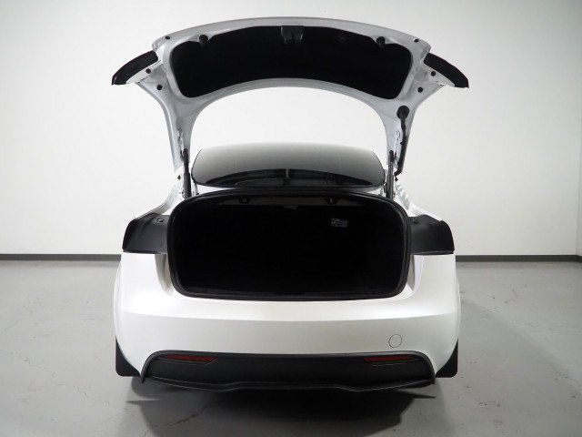 Used 2024 Tesla Model 3 Long Range AWD/4WD image 46