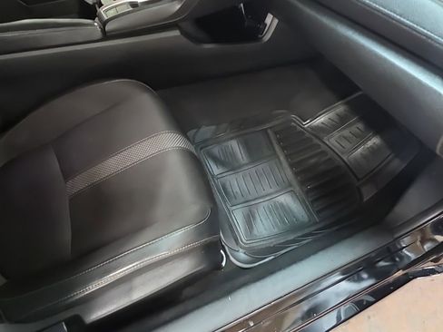 Used 2020 Honda Civic Sport image 10