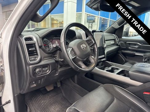 Used 2022 RAM 1500 Laramie AWD/4WD image 10