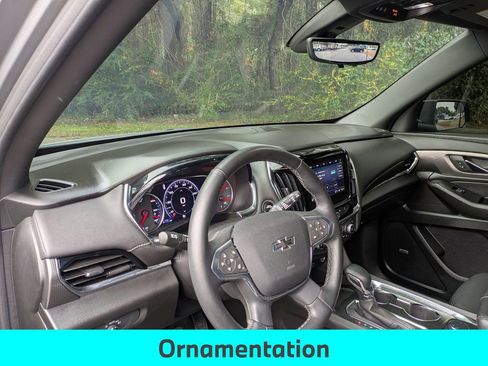 Used 2024 Chevrolet Traverse Premier w/ Redline Edition image 14