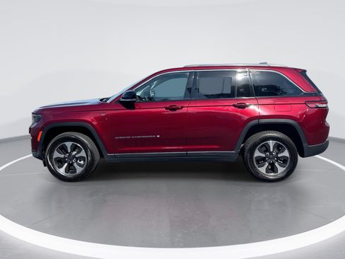 Used 2024 Jeep Grand Cherokee Limited 4xe AWD/4WD image 7