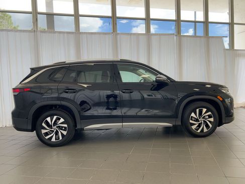 New 2026 Volkswagen Tiguan S image 8