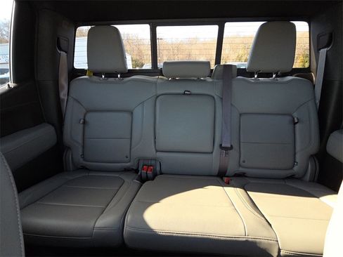 Used 2022 Chevrolet Silverado 1500 LTZ image 26