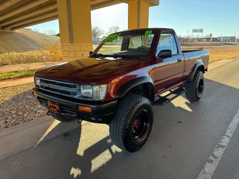 Used 1989 Toyota Pickup Deluxe image 7