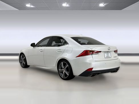 Used 2017 Lexus IS 200t w/ Navigation System Package RWD image 3