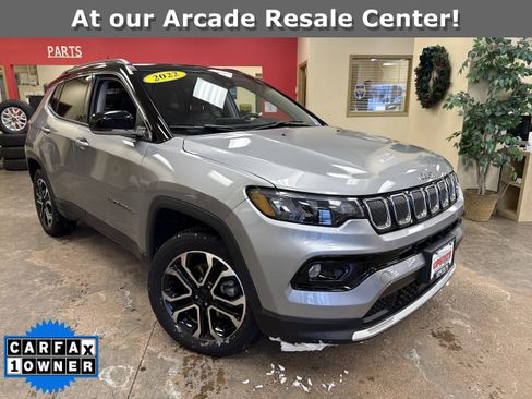 Used 2022 Jeep Compass Limited w/ Sun and Sound Group image 1