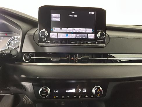 Used 2022 Mitsubishi Outlander ES AWD/4WD image 25