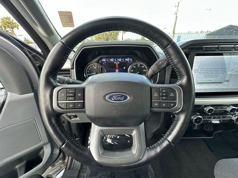 Used 2022 Ford F150 XLT w/ Equipment Group 302A High image 11