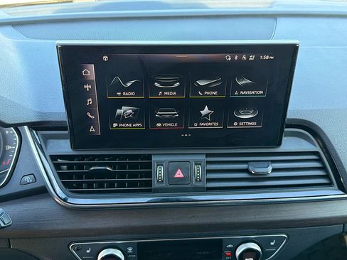 Certified 2023 Audi Q5 2.0T Premium w/ Convenience Package image 29