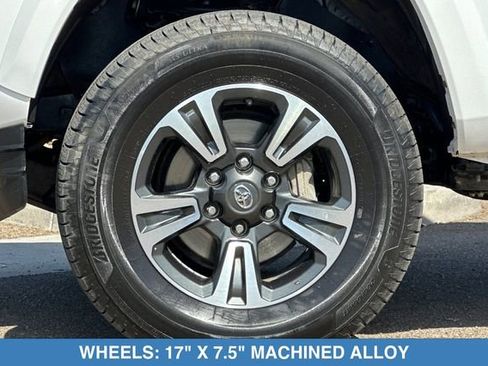 Used 2019 Toyota Tacoma TRD Sport w/ Technology Package AWD/4WD image 27