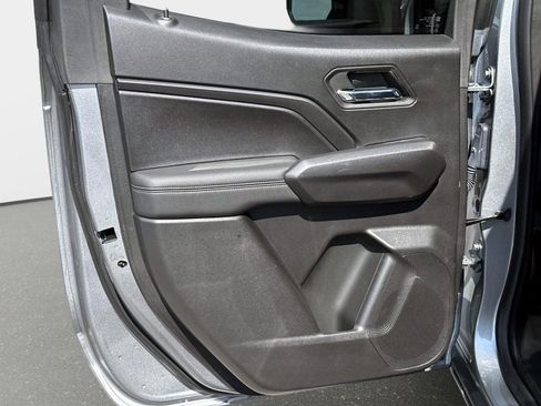 Used 2023 Chevrolet Colorado LT w/ LT Convenience Package II image 14