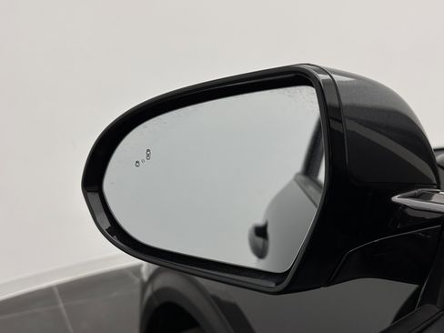 Used 2022 Kia Niro EX FWD image 13