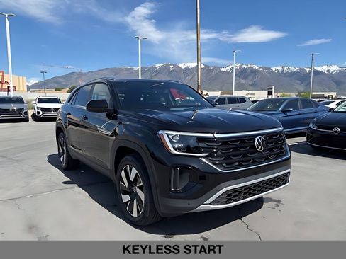 New 2026 Volkswagen Atlas Cross Sport SE AWD/4WD image 2