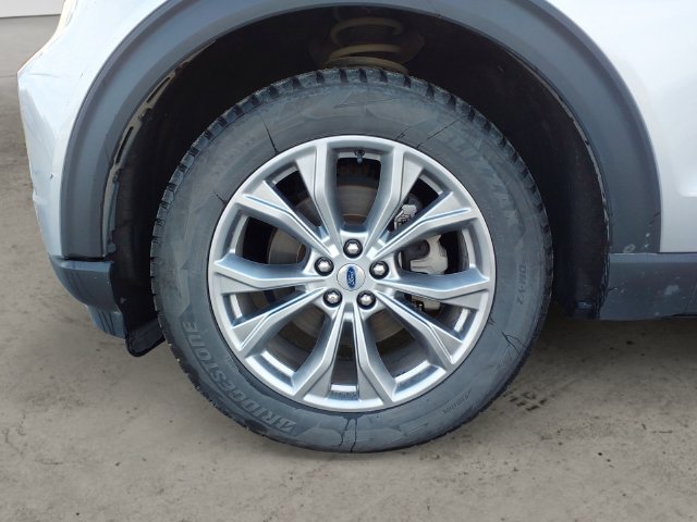 Used 2020 Ford Explorer Limited AWD/4WD image 9