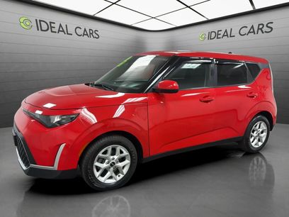 Used 2023 Kia Soul LX w/ Option Group 015