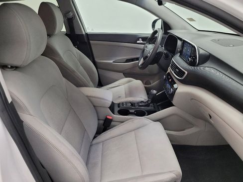 Used 2019 Hyundai Tucson Sport image 21