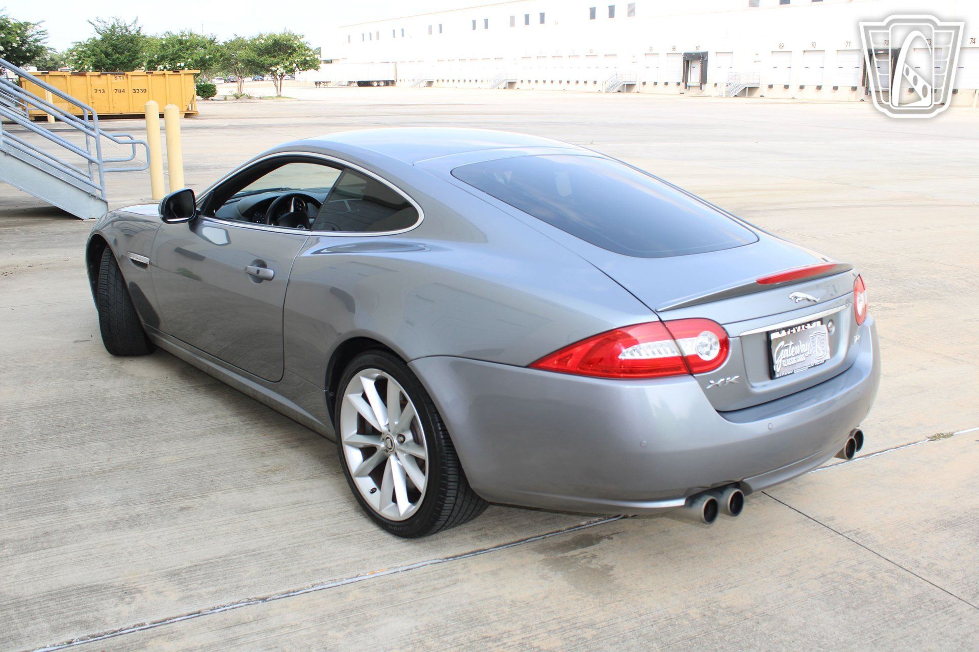 Used 2012 Jaguar XKR R RWD image 17
