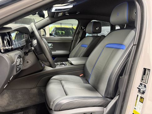 Used 2021 Rolls-Royce Ghost image 42
