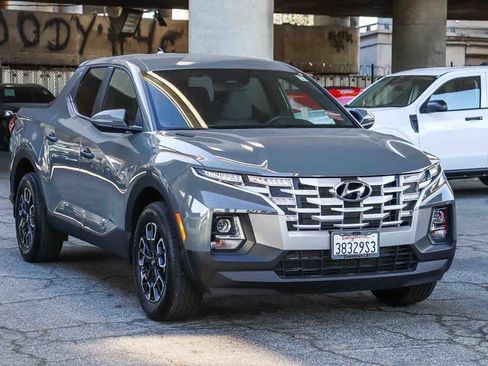Used 2023 Hyundai Santa Cruz SEL AWD/4WD image 4