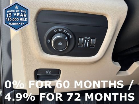 New 2025 Jeep Grand Cherokee L Limited w/ Black Appearance Package image 21