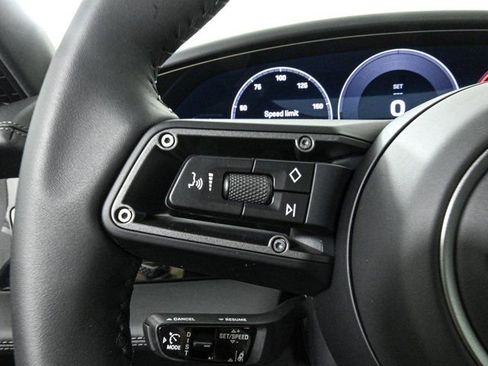 New 2025 Porsche Taycan image 9