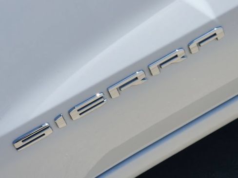 Used 2024 GMC Sierra 1500 SLT RWD image 11