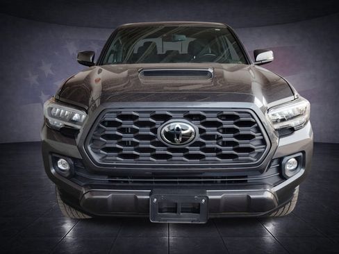 Used 2023 Toyota Tacoma TRD Sport AWD/4WD image 8