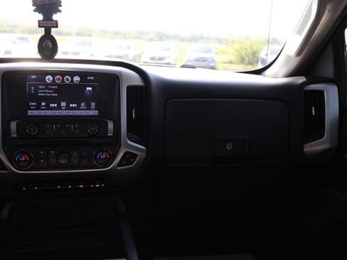 Used 2018 GMC Sierra 1500 SLT AWD/4WD image 24