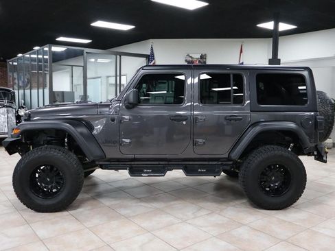 Used 2021 Jeep Wrangler Unlimited Sport AWD/4WD image 4