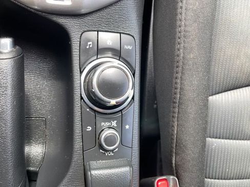 Used 2017 MAZDA CX-3 Sport image 15