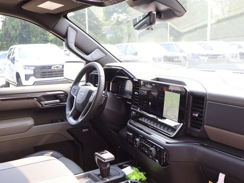 New 2026 Chevrolet Silverado 1500 ZR2 w/ LPO, Dark Essentials Package AWD/4WD image 45