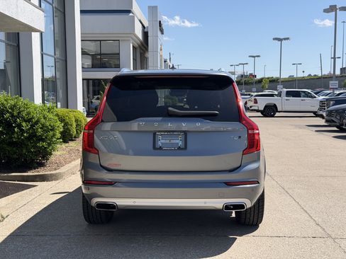 Used 2020 Volvo XC90 T6 Momentum w/ Protection Package Premier AWD/4WD image 6