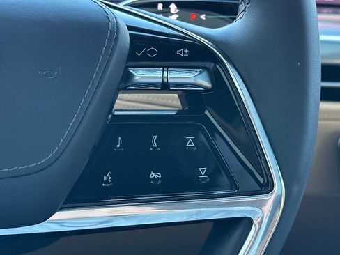 Used 2025 Cadillac Escalade IQ Sport 2 image 30