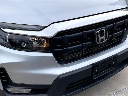 Used 2025 Honda Ridgeline RTL image 29
