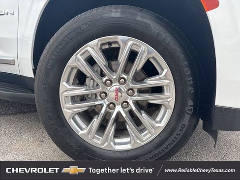 Used 2023 GMC Yukon XL SLT image 34