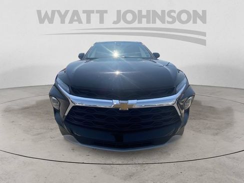 Used 2025 Chevrolet Blazer LT FWD image 14
