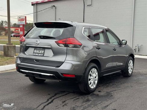 Used 2017 Nissan Rogue S image 20