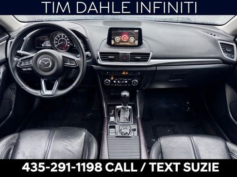 Used 2017 MAZDA MAZDA3 Touring image 2