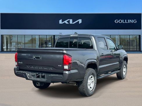 Used 2022 Toyota Tacoma SR AWD/4WD image 3