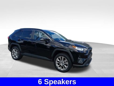 Used 2019 Toyota RAV4 XLE Premium w/ Advanced Technology Package AWD/4WD image 6