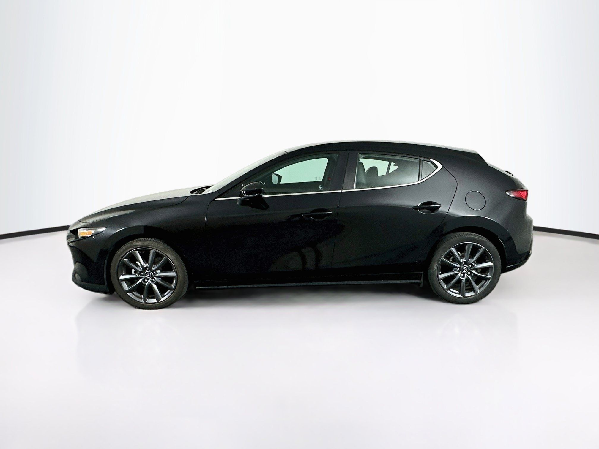 Used 2024 MAZDA MAZDA3 s FWD image 4