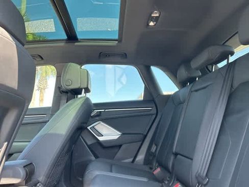 Used 2023 Audi Q3 2.0T Premium image 6