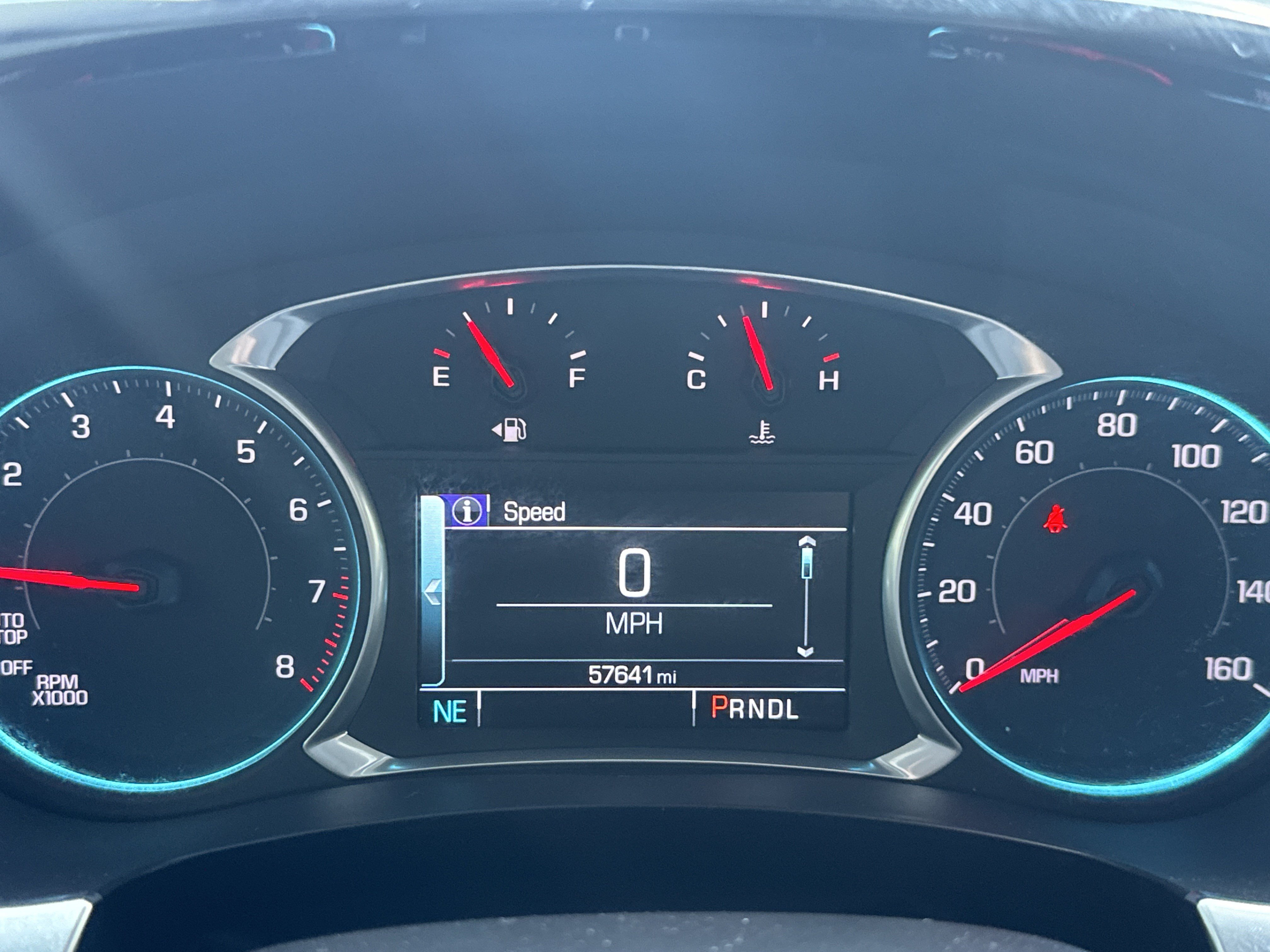 Used 2019 Chevrolet Traverse LT FWD image 11