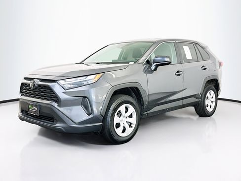 Used 2024 Toyota RAV4 LE image 3