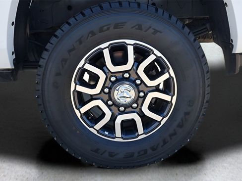 Used 2024 RAM 3500 Limited image 22