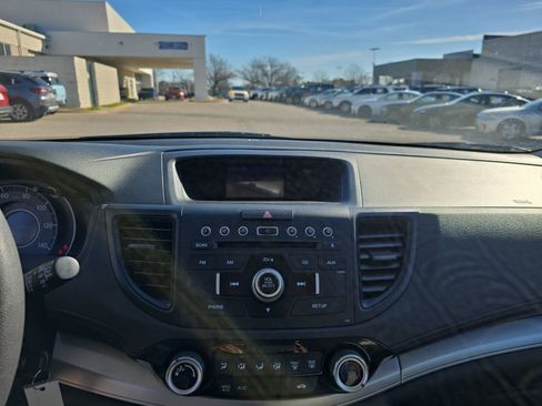 Used 2016 Honda CR-V SE image 23