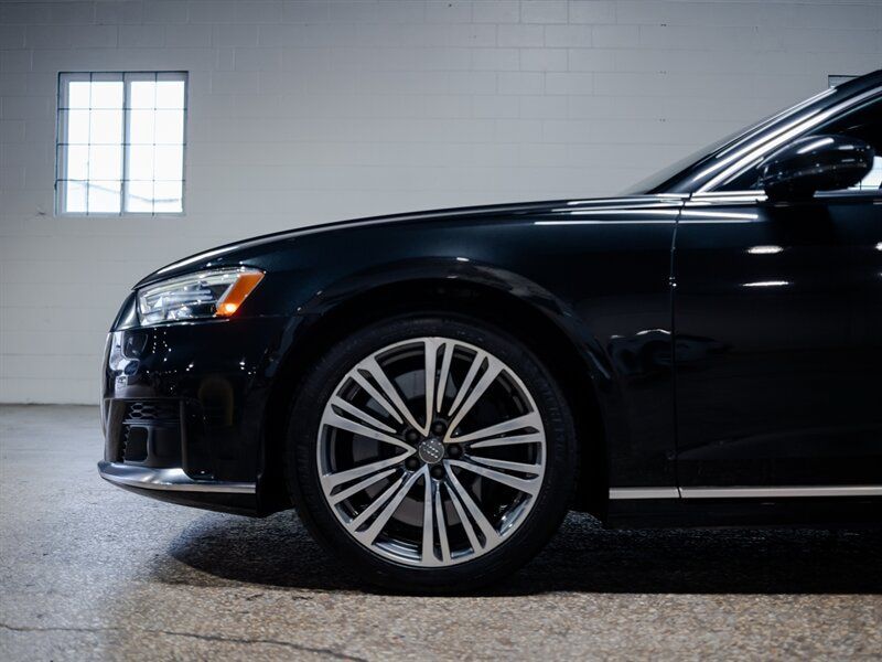 Used 2020 Audi A8 L 4.0T w/ Executive Package AWD/4WD image 10