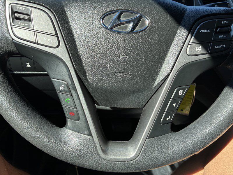 Used 2013 Hyundai Santa Fe Sport AWD/4WD image 9